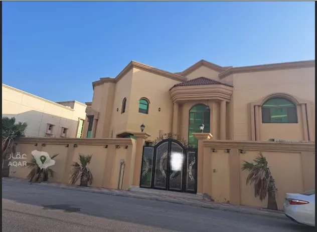 فيلا للبيع في شارع نافع بن ابي نعيم, حي الخزامى, مدينة الخبر, المنطقة الشرقية