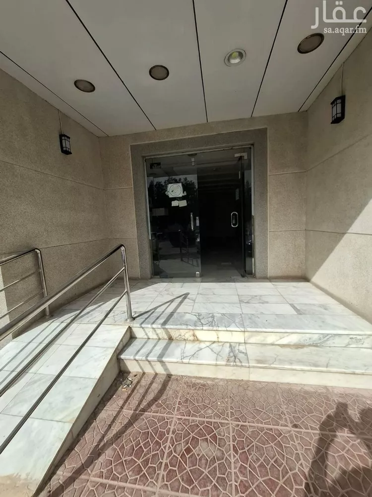 شقة للإيجار في شارع  عبدالله ابن سعود ابن عبدالعزيز, حي إشبيلية, مدينة الرياض, منطقة الرياض