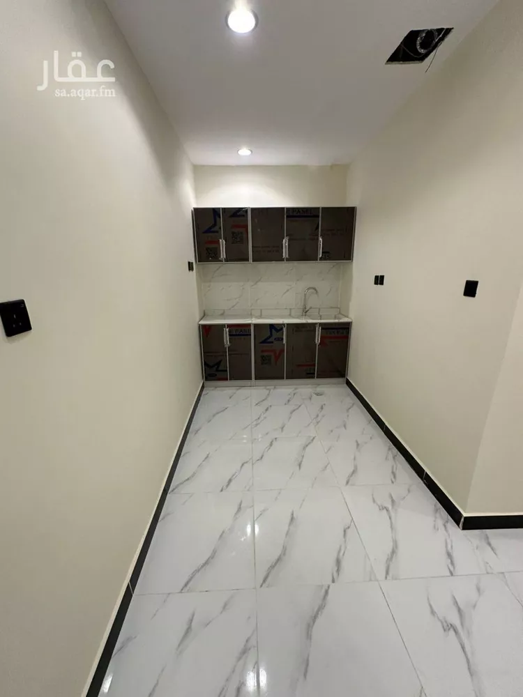 شقة للإيجار في شارع بعلبك, حي غرناطة, مدينة الرياض, منطقة الرياض صورة 2