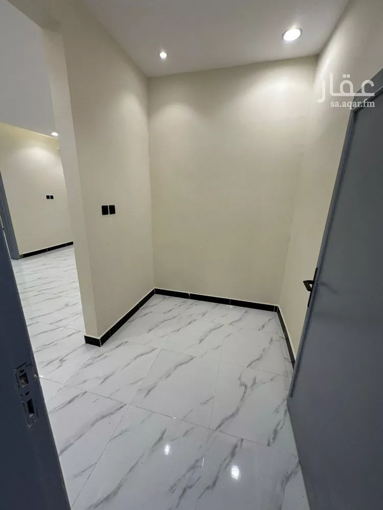 شقة للإيجار في شارع بعلبك, حي غرناطة, مدينة الرياض, منطقة الرياض صورة 4