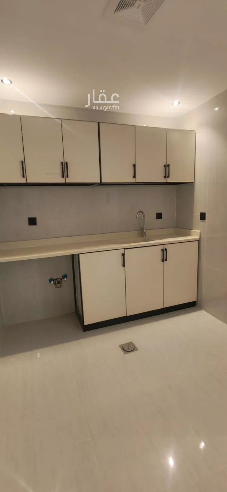 شقة للإيجار في شارع المقاماتي, حي الحمراء, مدينة الرياض, منطقة الرياض صورة 2