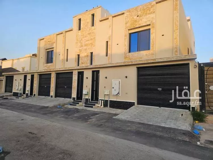 Floor for Sale in Al Muzahimiyah Ghirnatah