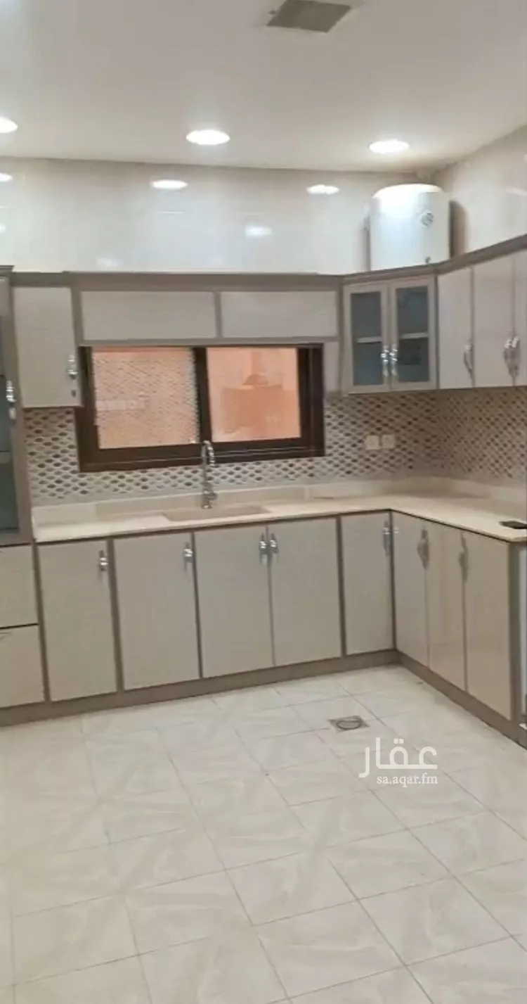 شقة للإيجار في شارع الشيخ عبدالله بن جبرين, حي القيروان, مدينة الرياض, منطقة الرياض صورة 2