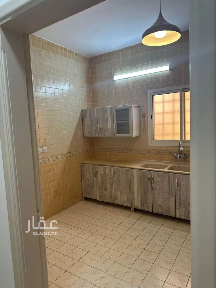شقة للإيجار في شارع البحر الميت, حي إشبيلية, مدينة الرياض, منطقة الرياض صورة 3