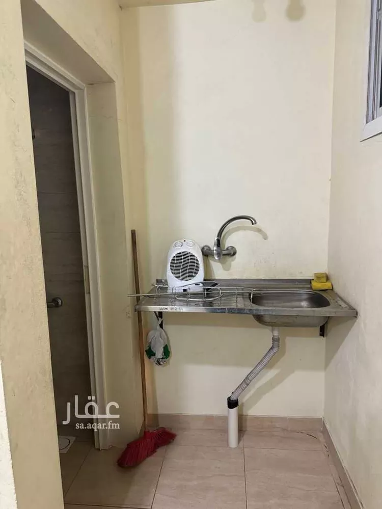 غرفة للإيجار في شارع دروة ، حي المحالة ، أبها ، منطقة عسير صورة 2
