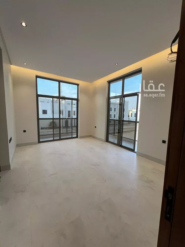 Villa for Sale in Riyadh Al Mahdiyah صورة 3
