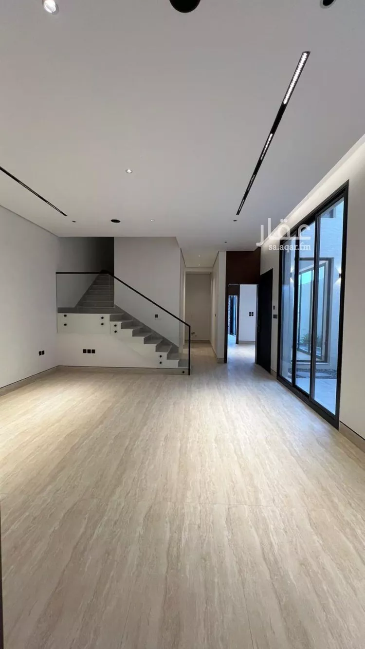 فيلا للبيع في شارع علي بن هبة الله, حي المهدية, مدينة الرياض, منطقة الرياض صورة 4