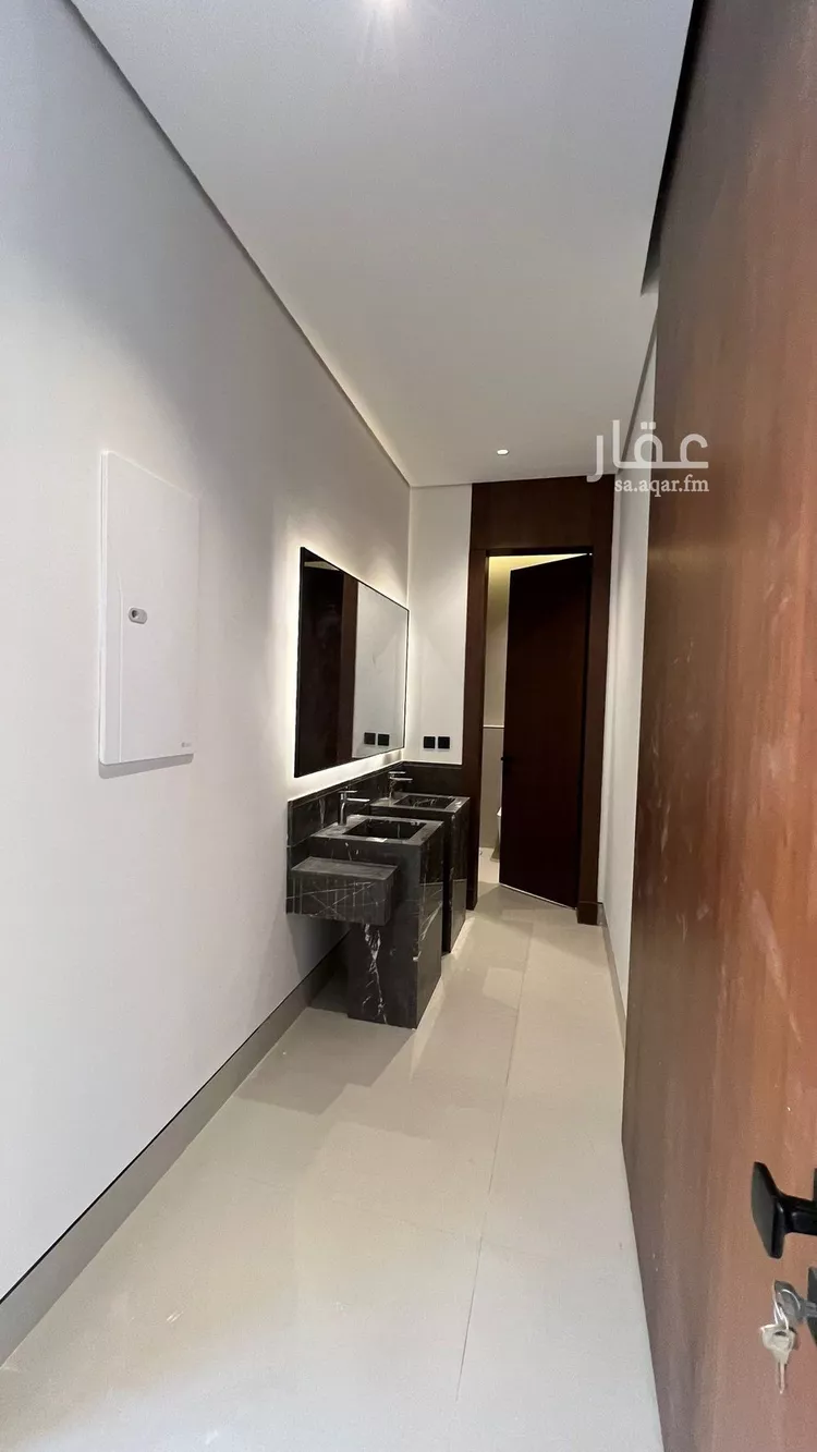 فيلا للبيع في شارع عمر بن عبدالقادر مفتي, حي المهدية, مدينة الرياض, منطقة الرياض صورة 5