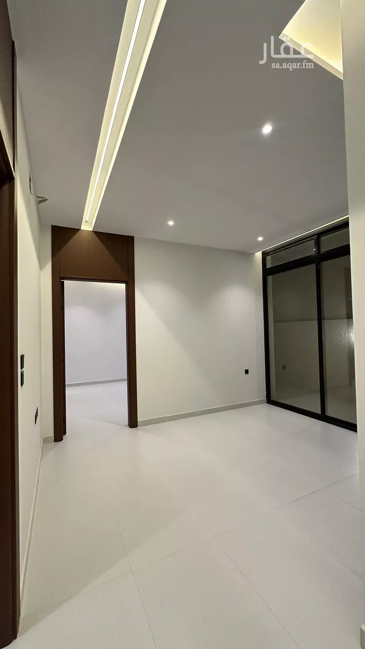 فيلا للبيع في شارع علي بن هبة الله, حي المهدية, مدينة الرياض, منطقة الرياض صورة 5