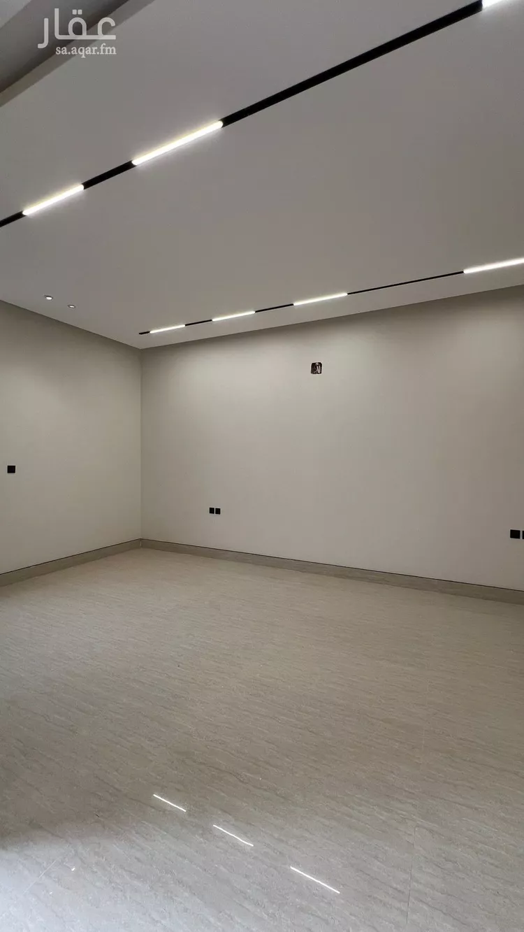 Villa for Sale in Riyadh Al Mahdiyah صورة 3