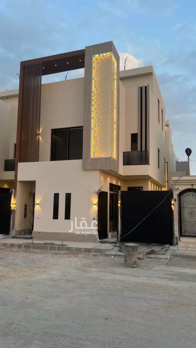 فيلا للبيع في شارع علي بن هبة الله, حي المهدية, مدينة الرياض, منطقة الرياض