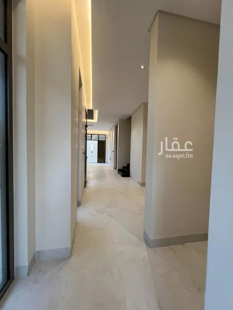 Villa for Sale in Riyadh Al Mahdiyah صورة 4