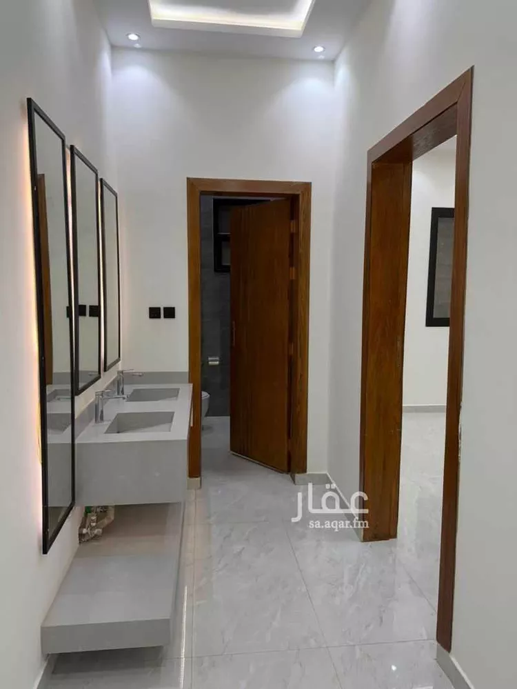 فيلا للبيع في شارع جمال الدين الدميري, حي الرمال, مدينة الرياض, منطقة الرياض 7