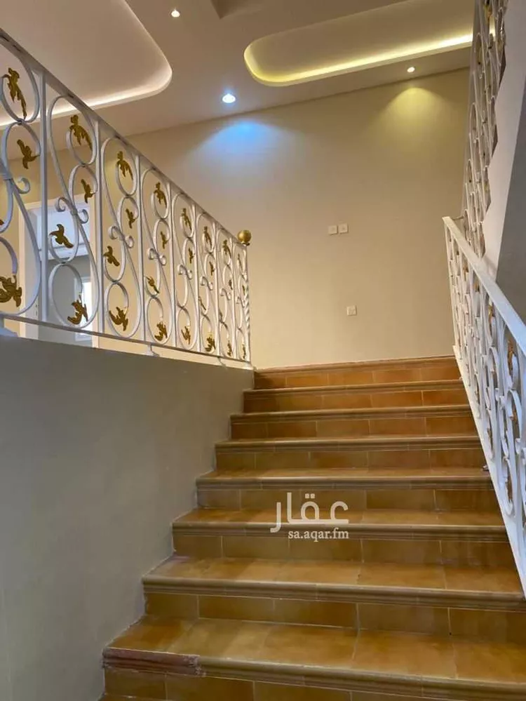 فيلا للبيع في شارع طوير, حي الفلاح, مدينة الرياض, منطقة الرياض صورة 2