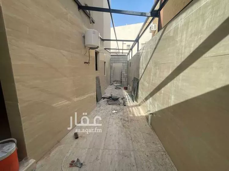 فيلا للإيجار في شارع عبدالله بن المقفع, حي بدر, مدينة الرياض, منطقة الرياض صورة 3