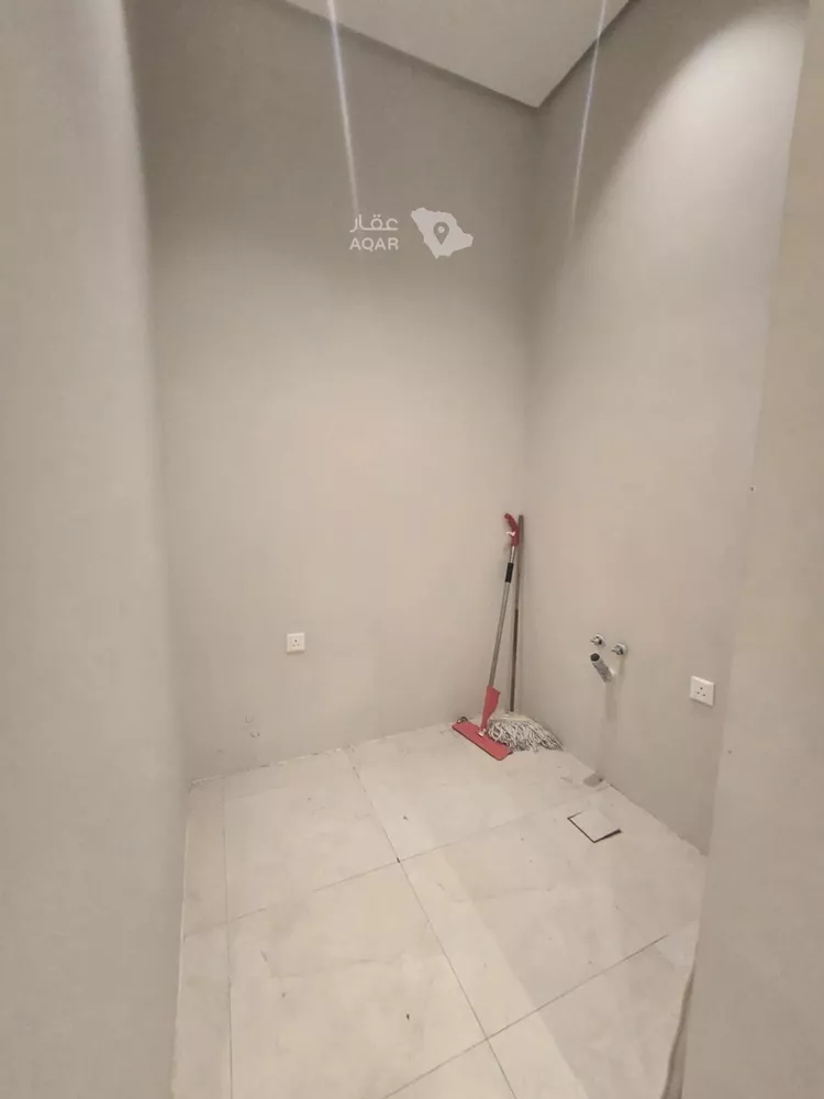 شقة للإيجار في شارع الشيخ حسن بن حسين بن علي, حي قرطبة, مدينة الرياض, منطقة الرياض 14