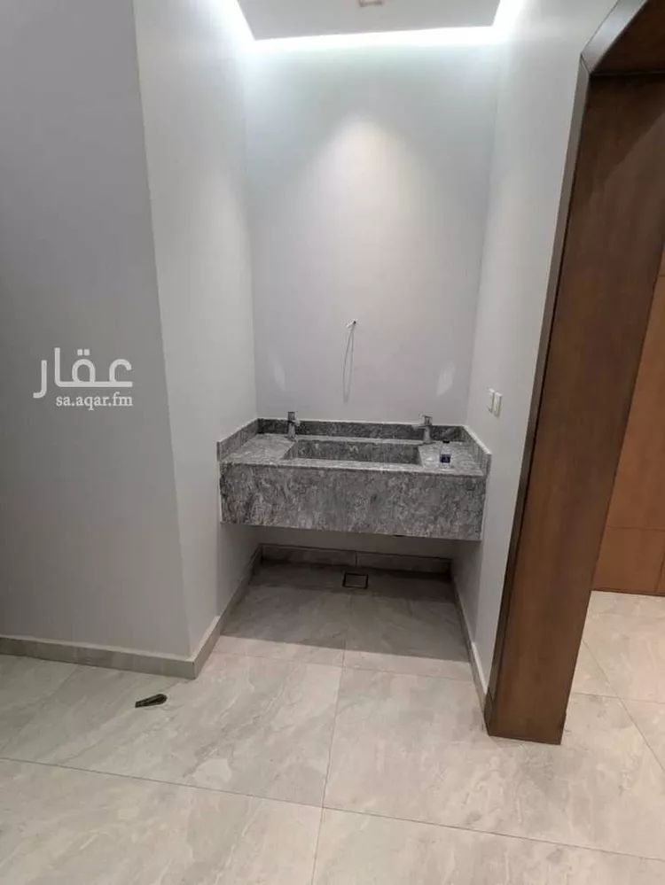 فيلا للإيجار في شارع النزهة 4, حي النزهة, مدينة سكاكا, منطقة الجوف صورة 5