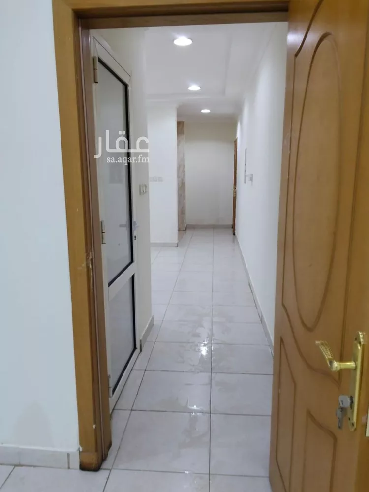 شقة للإيجار في شارع قلعة الفسطاط, حي إشبيلية, مدينة الرياض, منطقة الرياض