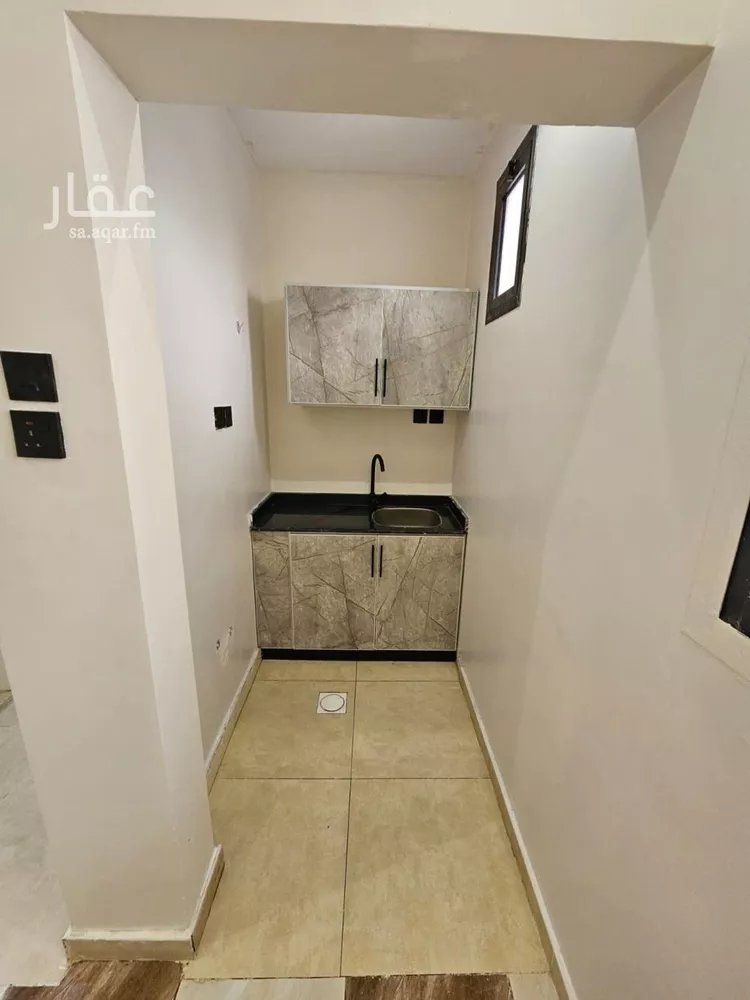 شقة للإيجار في شارع أبي الحسن بن الأثير, حي الشهداء, مدينة الرياض, منطقة الرياض صورة 2