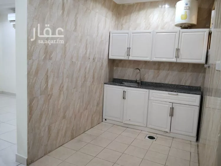 شقة للإيجار في شارع قلعة الفسطاط, حي إشبيلية, مدينة الرياض, منطقة الرياض