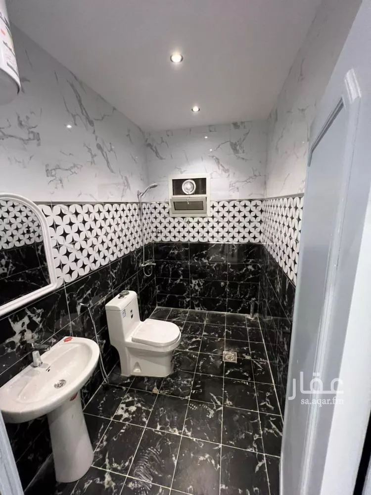 شقة للإيجار في شارع أبي الحسن بن الأثير, حي الشهداء, مدينة الرياض, منطقة الرياض صورة 4