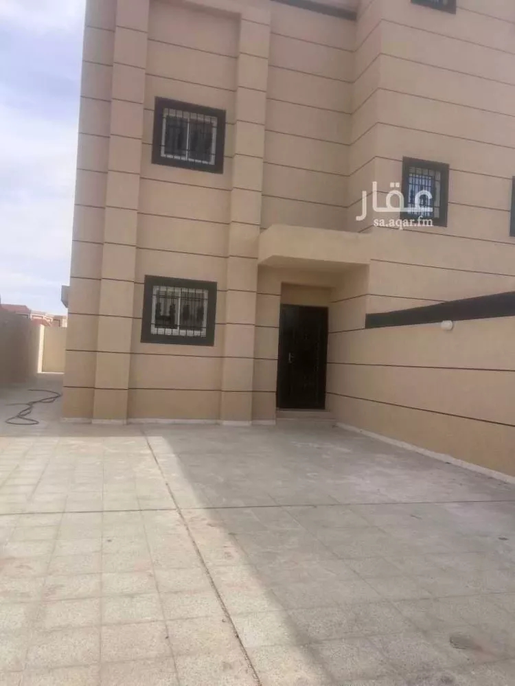 شقة للإيجار في شارع عبدالرحمن ابن حويطب ، حي ارض الحرس الوطني ، عرعر ، منطقة الحدود الشمالية صورة 4