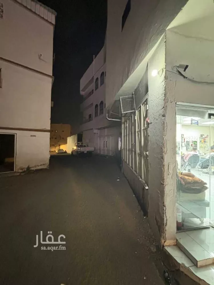 عمارة للإيجار في طريق الملك عبدالله ، حي الاصيفرين ، المدينة المنورة ، منطقة المدينة المنورة
