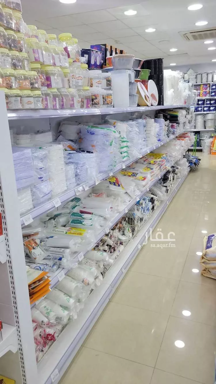 محل للبيع في شارع الناصرية 55 ، حي المحمدية ه ، سكاكا ، منطقة الجوف 17
