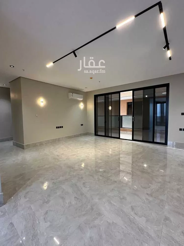 Apartment for Sale in Dammam King Fahd 6