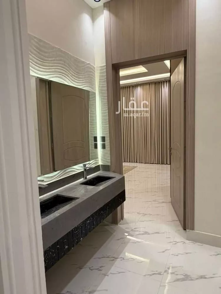 دور للبيع في شارع حسن مشاط, حي عكاظ, مدينة الرياض, منطقة الرياض 8