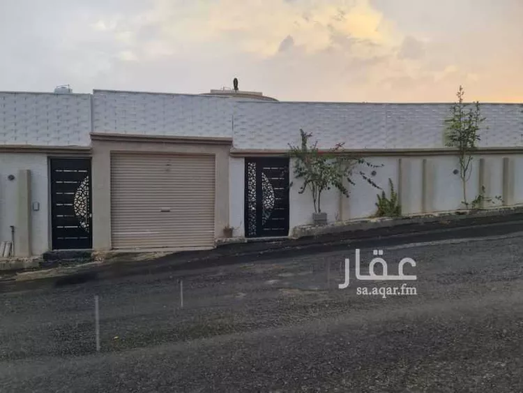 فيلا للبيع في شارع الحارث ابن مره الحنفي, حي الحيلة الغربي, مدينة محائل, منطقة عسير صورة 2