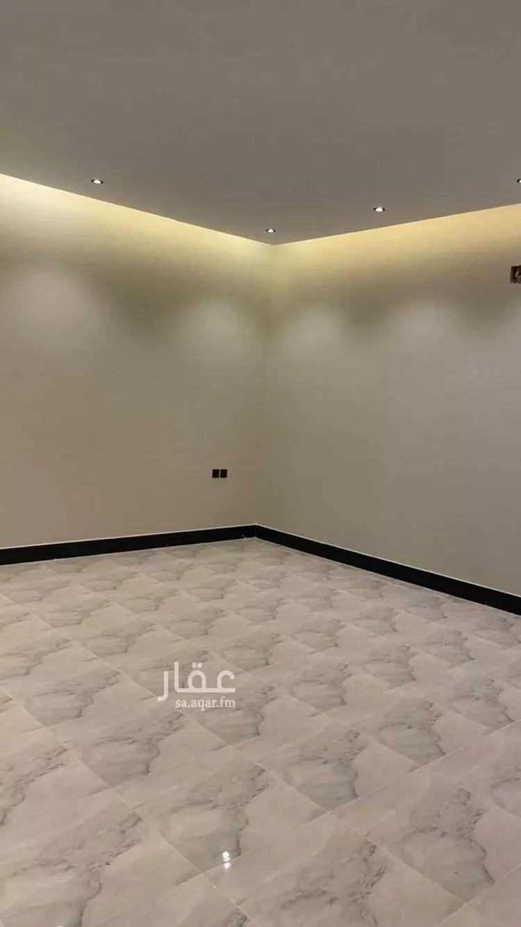 Floor for Sale in Riyadh Dahiat Namar 9