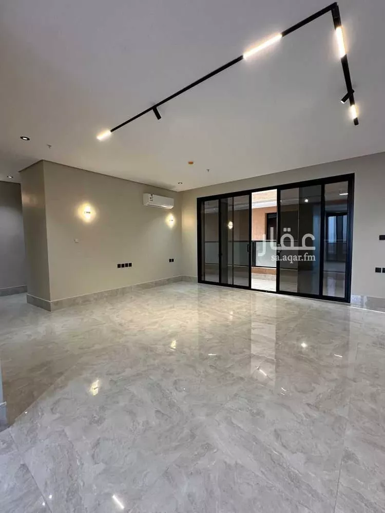 Apartment for Sale in Dammam King Fahd 8