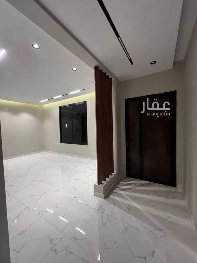 فيلا للبيع في شارع المروج 28, حي المروج, مدينة صامطة, منطقة جازان صورة 2