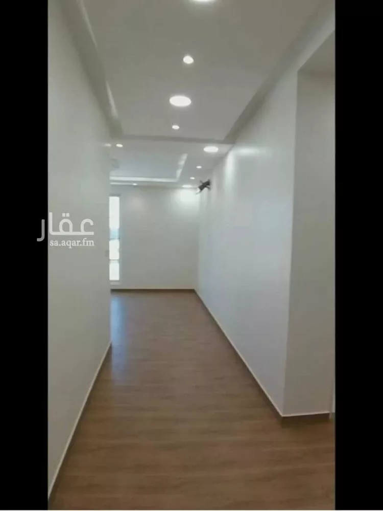 فيلا للبيع في شارع ذهبان, حي الضباب, مدينة الدمام, المنطقة الشرقية 8