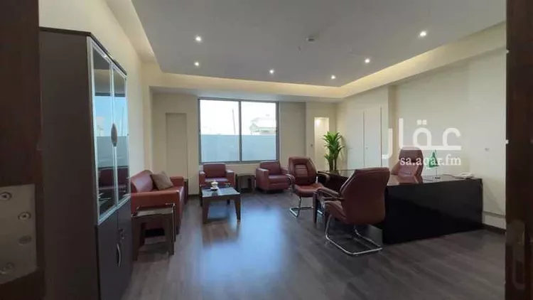 مكتب تجاري للإيجار في شارع حلمي كتبي ، جدة ، جدة صورة 2