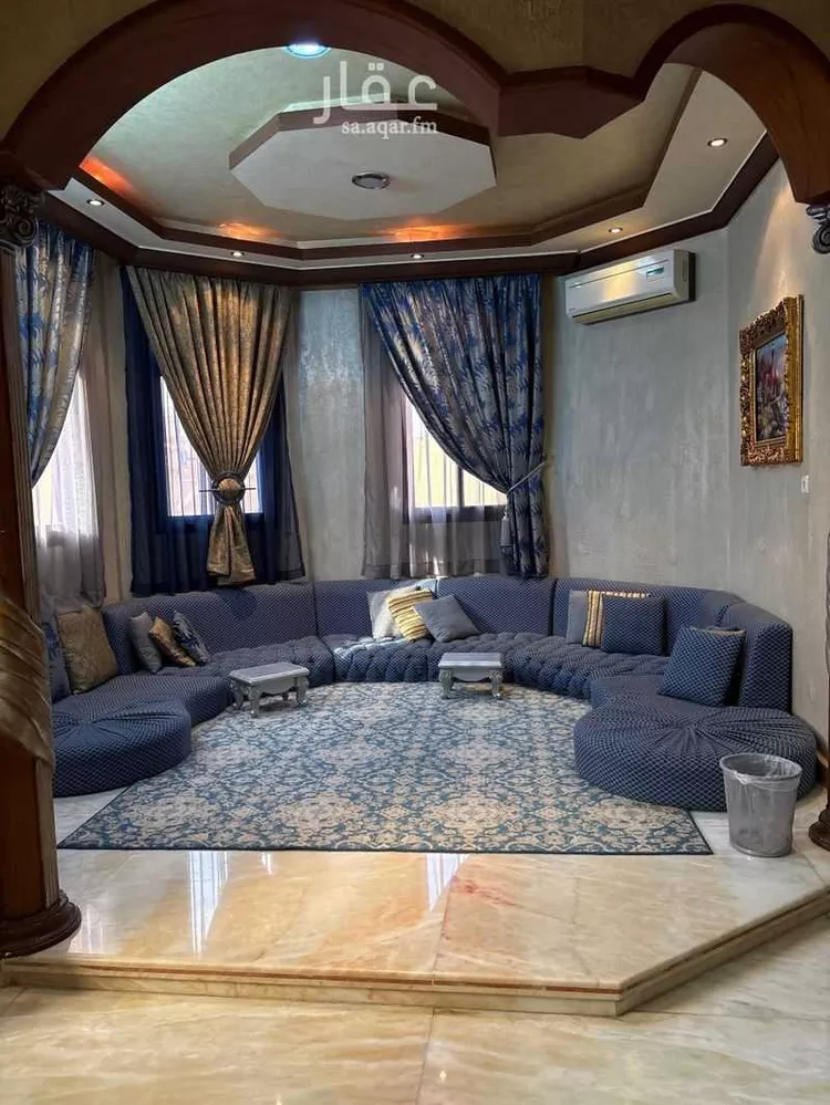 فيلا للبيع في شارع شعيب العبدي ، حي الربوة ، بريدة ، بريدة صورة 4