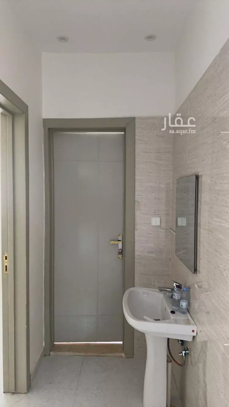 شقة للإيجار في شارع كعب الهجري, حي عكاظ, مدينة الرياض, منطقة الرياض