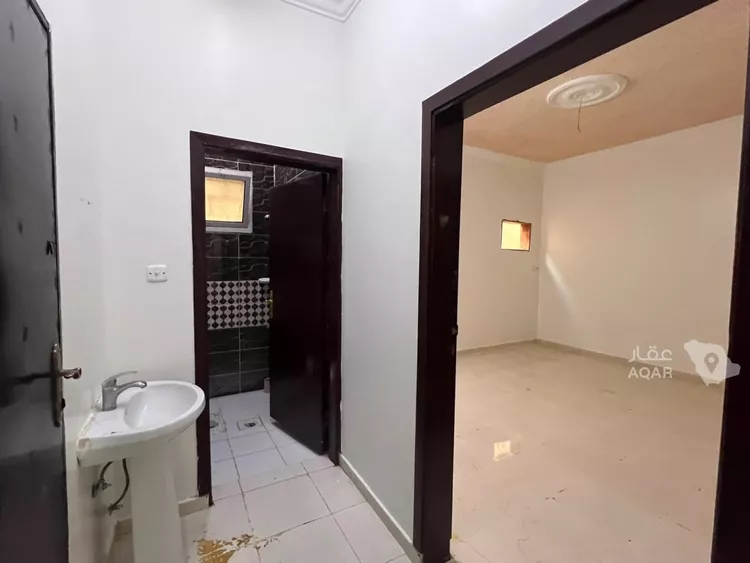 شقة للإيجار في شارع علي ميرماه, حي الرمال, مدينة الرياض, منطقة الرياض 11