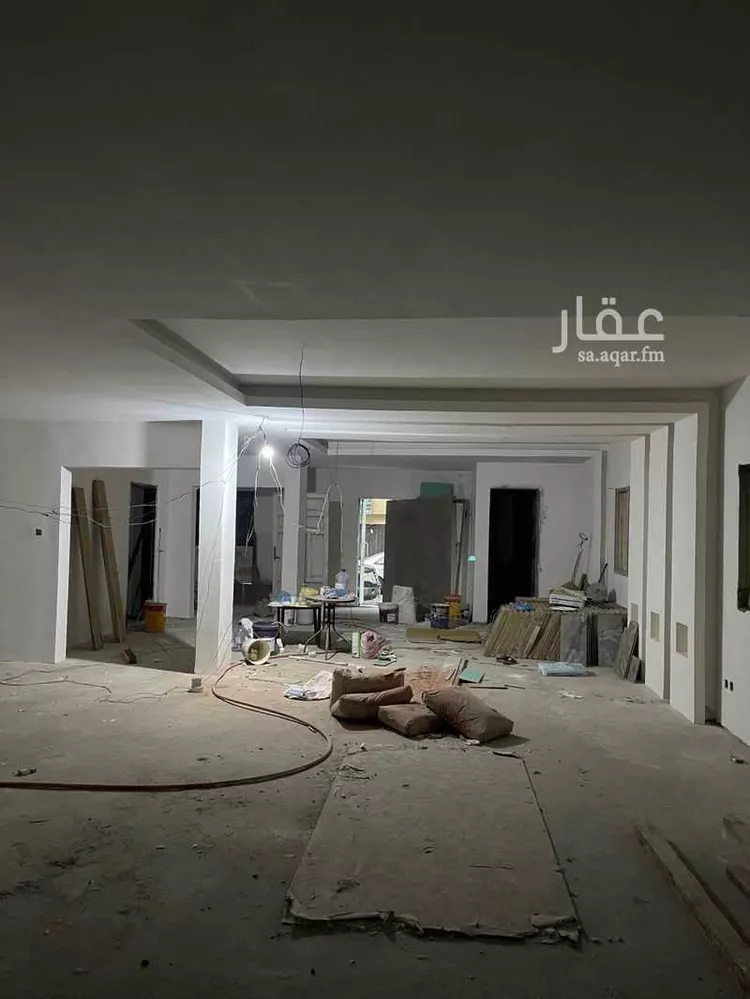 بيت للبيع في شارع الامير منصور ابن عبدالعزيز ، حي الخبر الشمالية ، الخبر ، الخبر