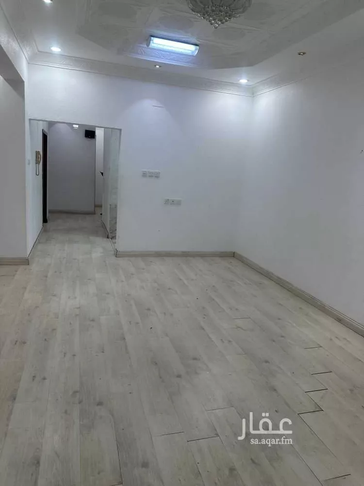 شقة للإيجار في شارع شارع المنذر البلوطي, حي الصفاء, مدينة أبها, منطقة عسير صورة 5