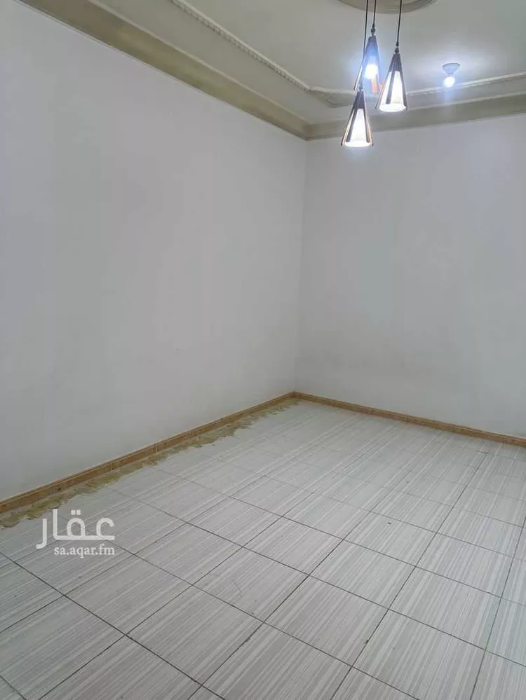 شقة للإيجار في شارع شارع المنذر البلوطي, حي الصفاء, مدينة أبها, منطقة عسير صورة 4