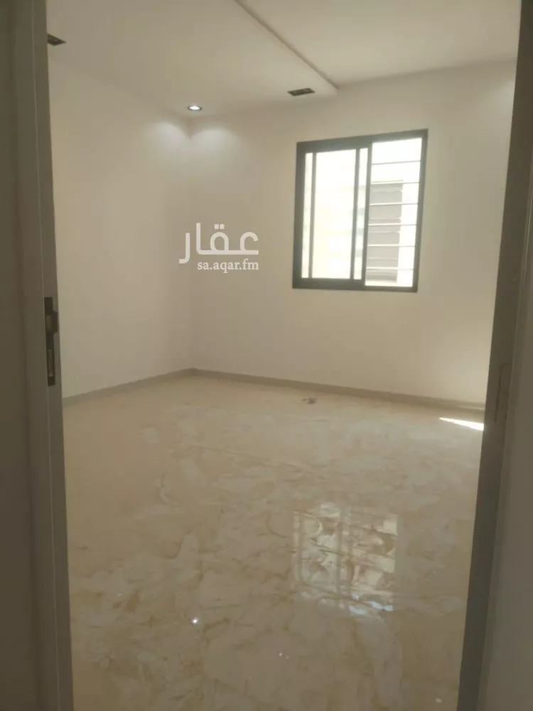 شقة للإيجار في شارع أحمد بن المتوج, حي بدر, مدينة الرياض, منطقة الرياض