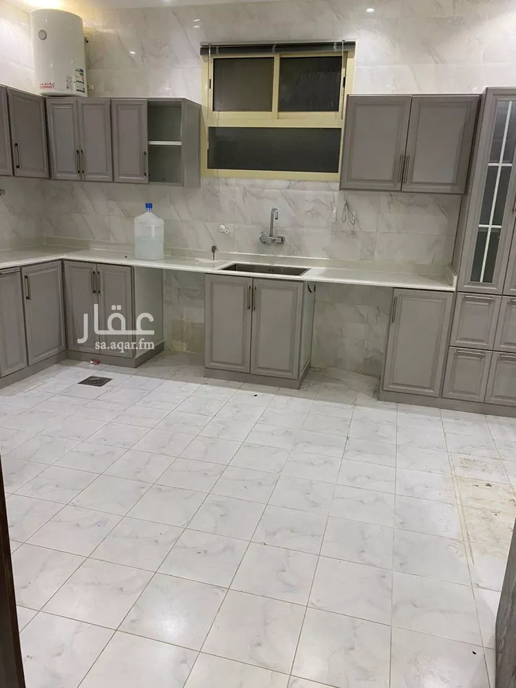 شقة للإيجار في شارع أحمد بن محمد البصري, حي العارض, مدينة الرياض, منطقة الرياض صورة 3