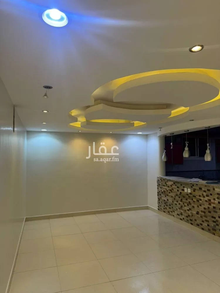 شقة للإيجار في شارع رقم 215, حي ظهرة لبن, مدينة الرياض, منطقة الرياض
