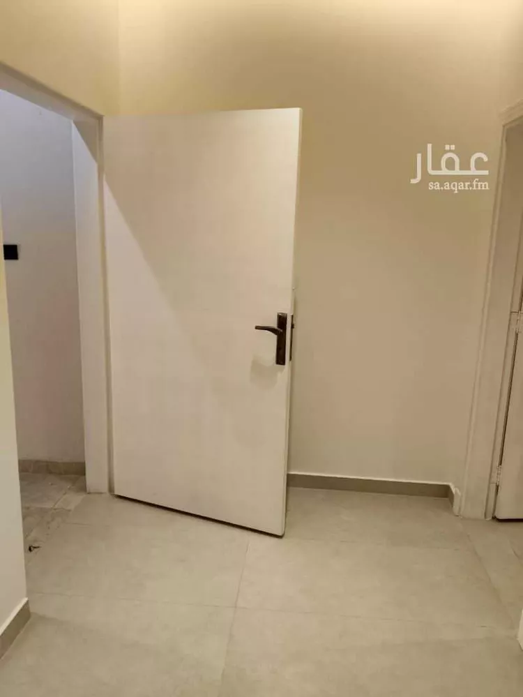 شقة للإيجار في شارع تثليث, حي عرقة, مدينة الرياض, منطقة الرياض صورة 5