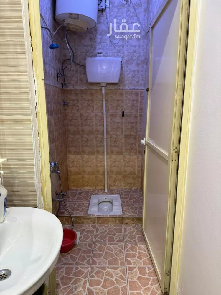شقة للإيجار في شارع ابن سعيد المقرئ, حي السعادة, مدينة الرياض, منطقة الرياض صورة 5