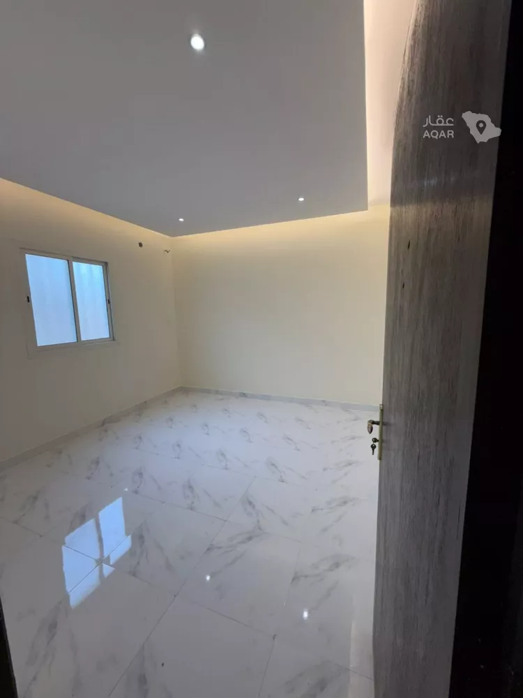 شقة للبيع في شارع عبدالله النحوي, حي الرمال, مدينة الرياض, منطقة الرياض
