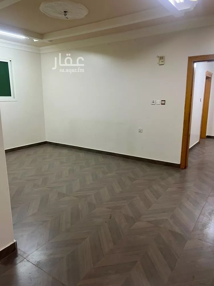 شقة للإيجار في شارع الظهرية, حي إشبيلية, مدينة الرياض, منطقة الرياض