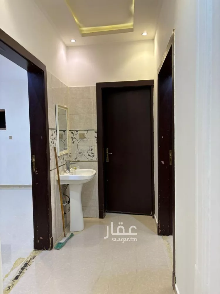 شقة للإيجار في شارع ابن سعيد المقرئ, حي السعادة, مدينة الرياض, منطقة الرياض صورة 4